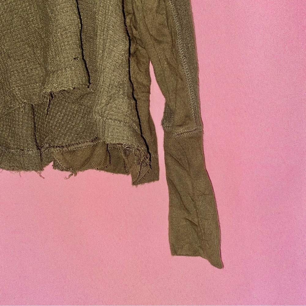 Free People Olive Green Long Sleeve Top We The Army Laguna Thumbhole Small Festi - Picture 6 of 14
